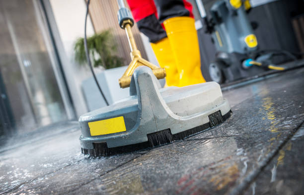 Why Choose Our Certified Pressure Washing Experts for Your Project Needs in Dillon, SC?